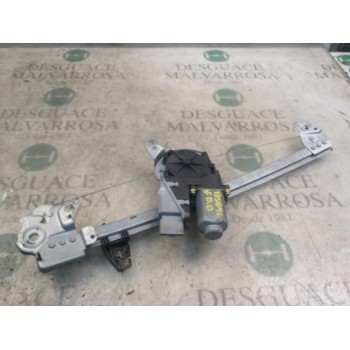 ELEVALUNAS DELANTERO DERECHO 