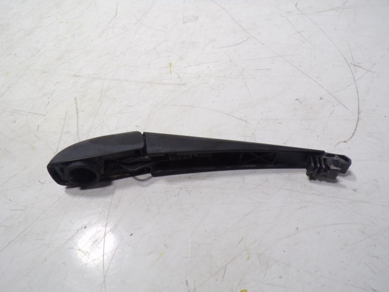 Recambio de brazo limpia trasero para toyota rav 4 advance hybrid referencia OEM IAM 8524142090  