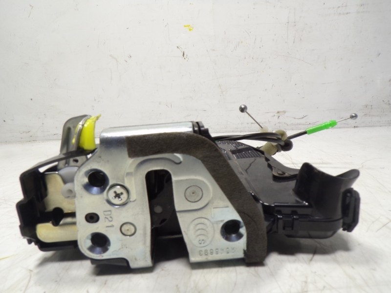 Recambio de cerradura puerta delantera izquierda para toyota rav 4 advance hybrid referencia OEM IAM 6904042241 7091116 