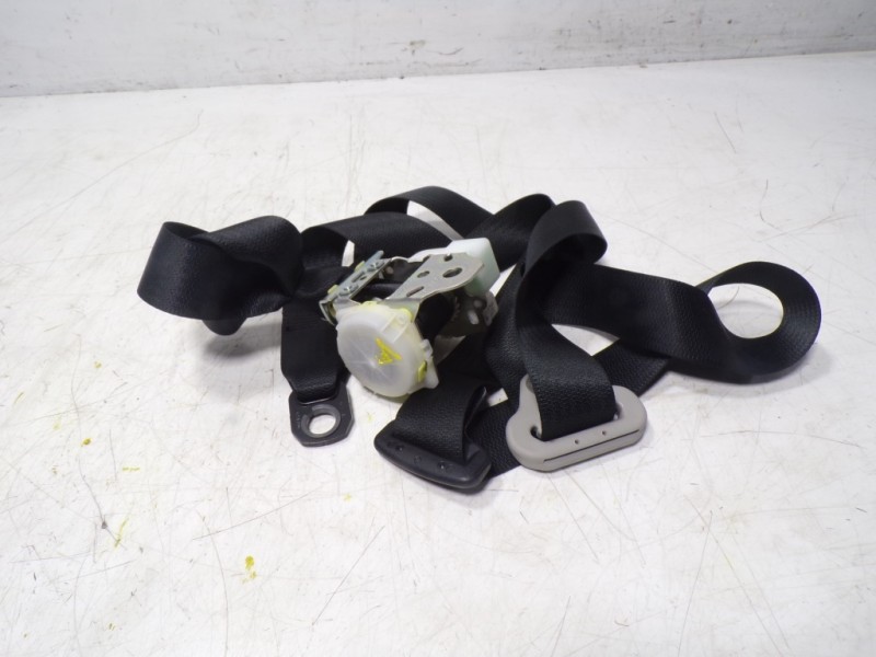 Recambio de cinturon seguridad trasero izquierdo para toyota rav 4 advance hybrid referencia OEM IAM 7337042212C0  
