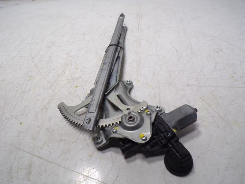 Recambio de elevalunas delantero derecho para toyota rav 4 advance hybrid referencia OEM IAM 6980130280 8571035180 2621002331