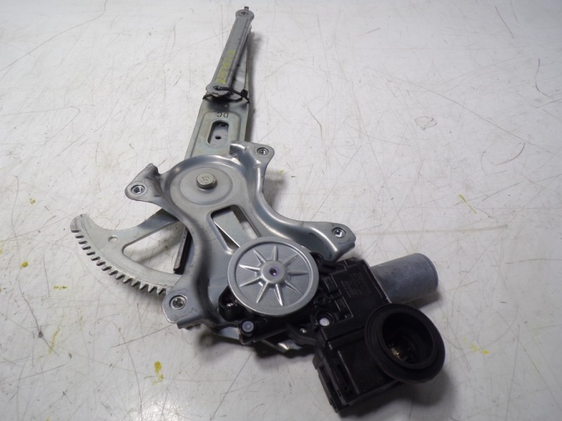 Recambio de elevalunas delantero izquierdo para toyota rav 4 advance hybrid referencia OEM IAM 6980230280 8572042120 0620204891