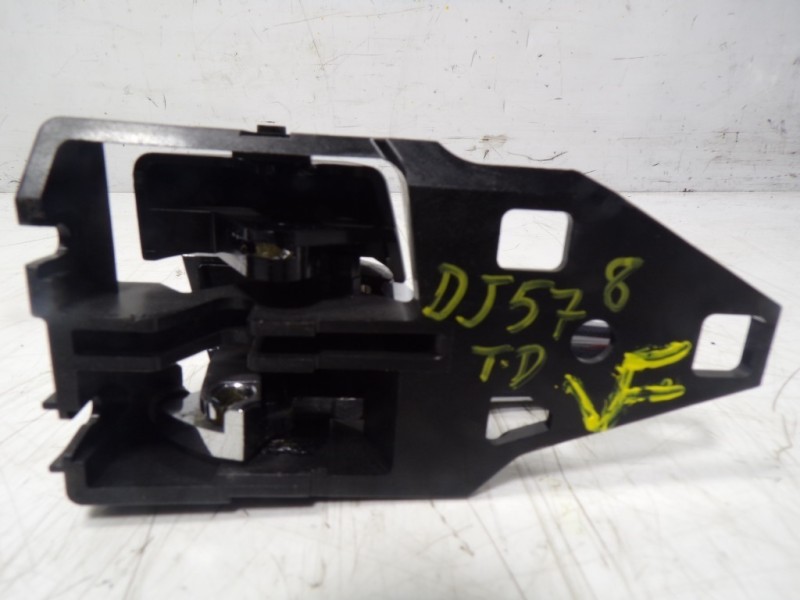 Recambio de maneta interior trasera derecha para toyota rav 4 advance hybrid referencia OEM IAM 6920533111C0  