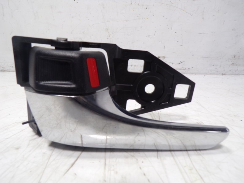 Recambio de maneta interior trasera izquierda para toyota rav 4 advance hybrid referencia OEM IAM 6920633121C0  