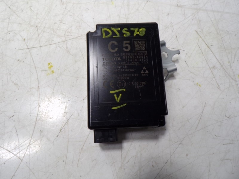 Recambio de modulo electronico para toyota rav 4 advance hybrid referencia OEM IAM 8976042034 8976042034 