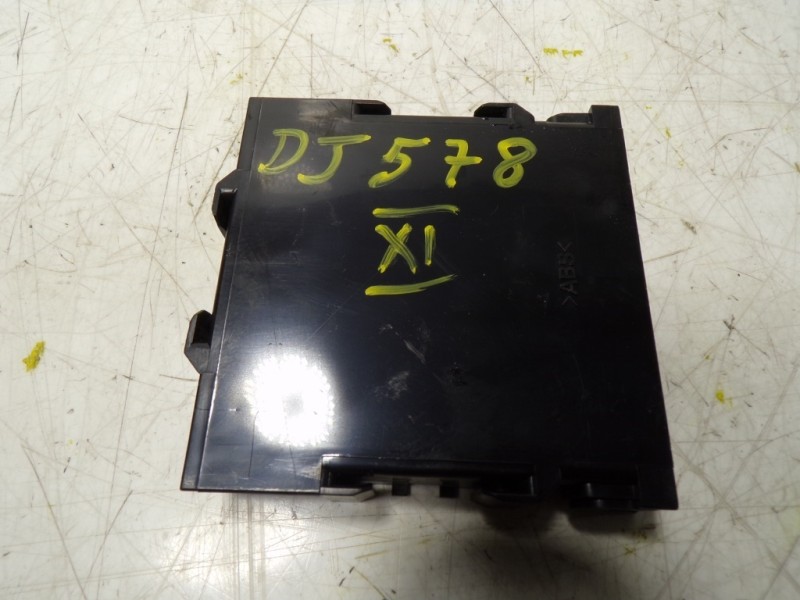 Recambio de modulo electronico para toyota rav 4 advance hybrid referencia OEM IAM 8934042040 8934042040 