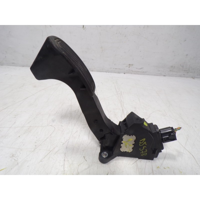 Recambio de potenciometro pedal para toyota rav 4 advance hybrid referencia OEM IAM 781100W040 781100W040 