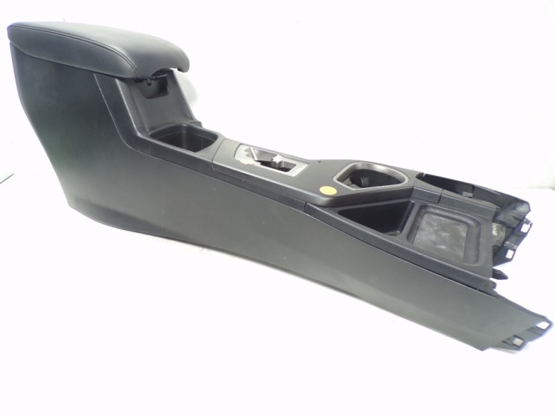 Recambio de apoyabrazos central para toyota rav 4 advance hybrid referencia OEM IAM 5890142260C0  