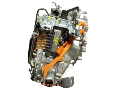 Recambio de caja cambios para toyota yaris cross 1.5 vvti 16 v 55 kw referencia OEM IAM 309000D010 1NM  2