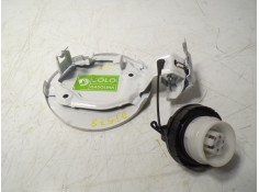 Recambio de tapa combustible para toyota rav 4 advance hybrid referencia OEM IAM 7735042090   2