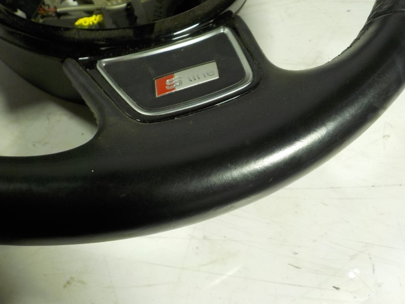 Recambio de volante para audi q3 (8u) 2.0 tdi referencia OEM IAM 8U0419091RAOB 8D0419091R 