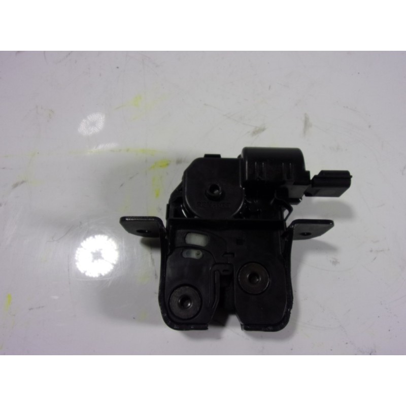 Recambio de cerradura maletero / porton para nissan micra v (k14) 1.0 12v cat referencia OEM IAM 905039428R 905039428R 40557160