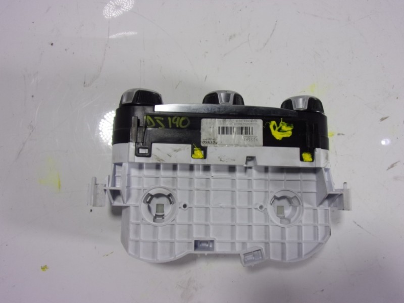 Recambio de mando climatizador para nissan micra v (k14) 1.0 12v cat referencia OEM IAM 275105FA3C XS1464310471 