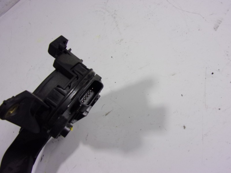 Recambio de potenciometro pedal para nissan micra v (k14) 1.0 12v cat referencia OEM IAM 180025FA0B 180025FA0B 
