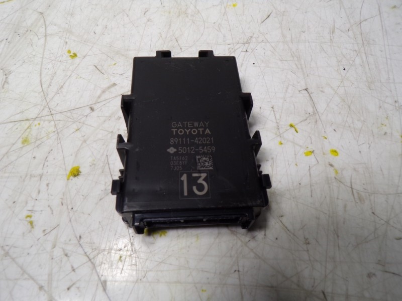 Recambio de modulo electronico para toyota rav 4 advance hybrid referencia OEM IAM 8911142021 8911142021 