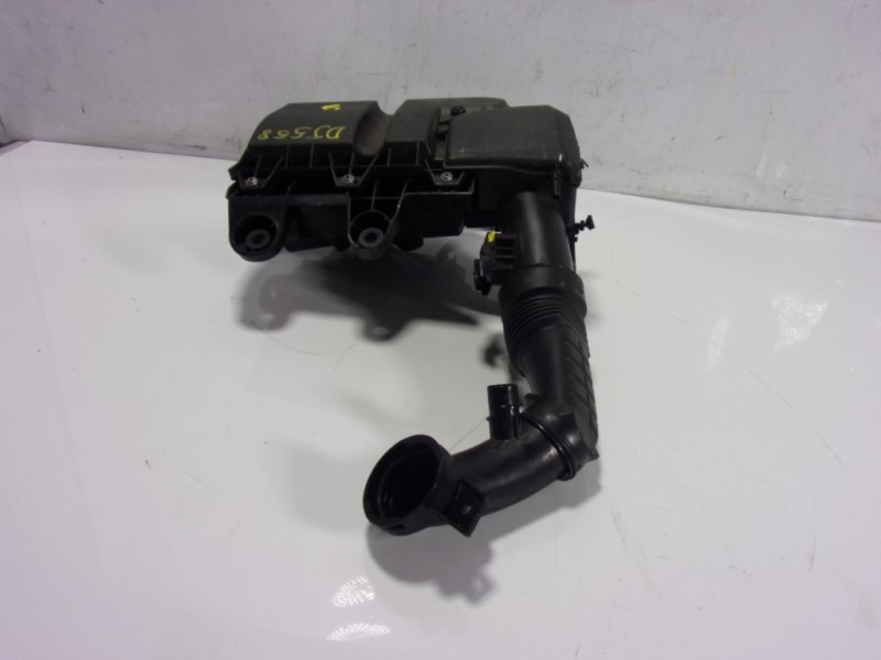 Recambio de filtro aire para toyota proace referencia OEM IAM   