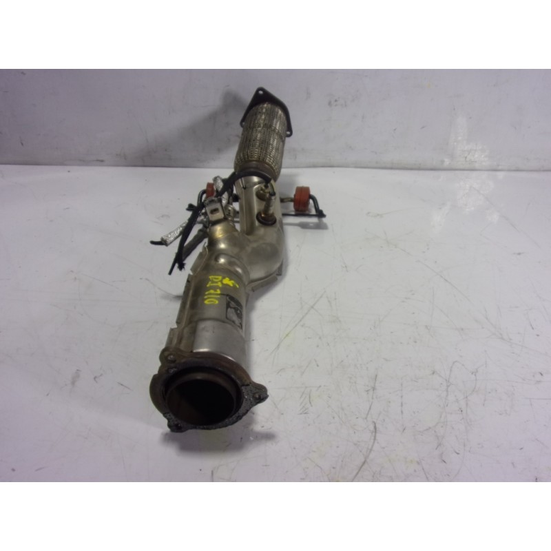 Recambio de salida colector para volvo v40 cross country 2.0 diesel cat referencia OEM IAM 31480498  