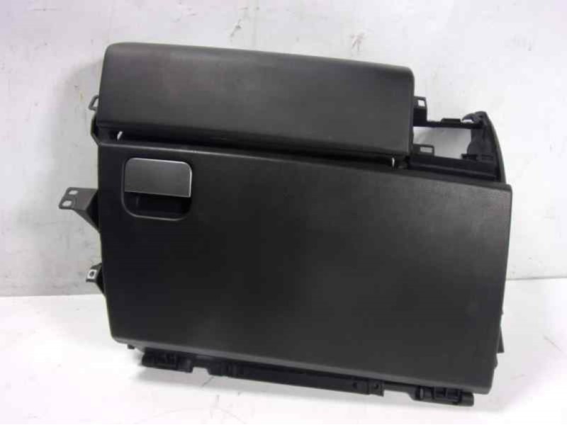 Recambio de guantera para land rover range rover sport 2.7 td v6 cat referencia OEM IAM   