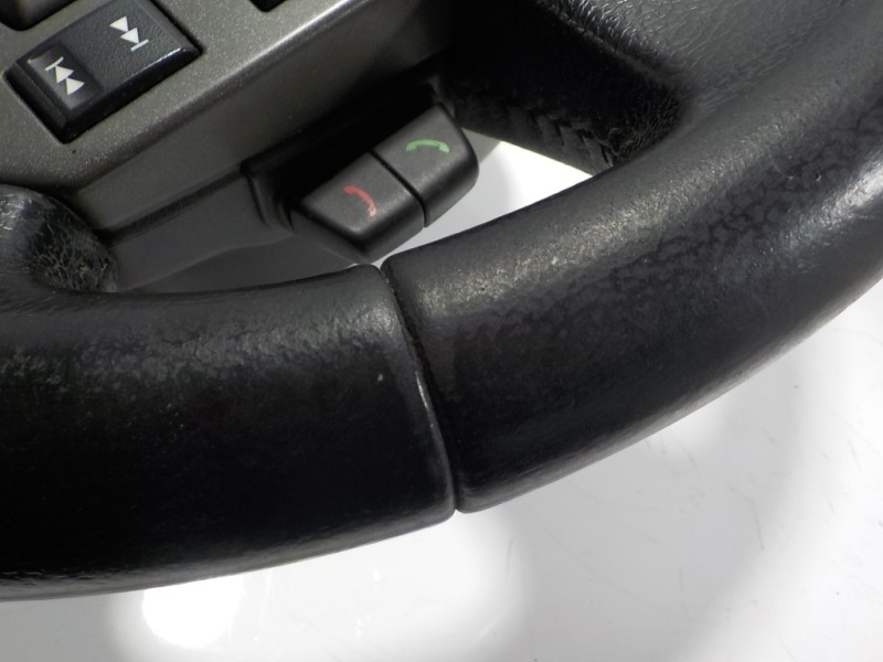 Recambio de volante para land rover range rover sport 2.7 td v6 cat referencia OEM IAM   