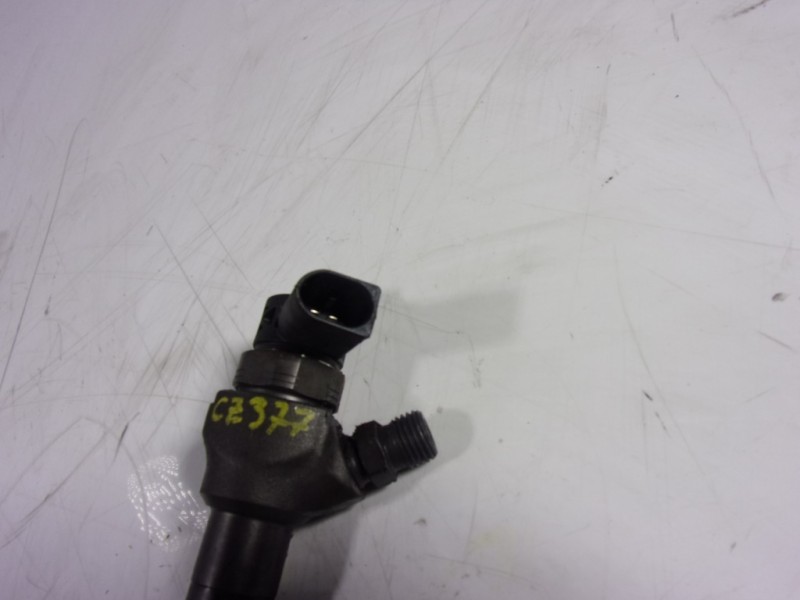 Recambio de inyector para seat exeo st (3r5)(2009>) 2.0 tdi referencia OEM IAM  03L136277J 