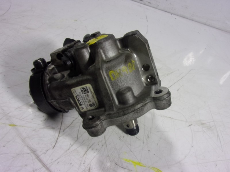 Recambio de bomba inyeccion para audi a3 sportback (8va) 1.6 tdi referencia OEM IAM  04L130755D 