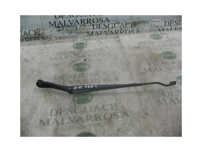 Recambio de brazo limpia delantero derecho para nissan almera (n15) sr referencia OEM IAM   