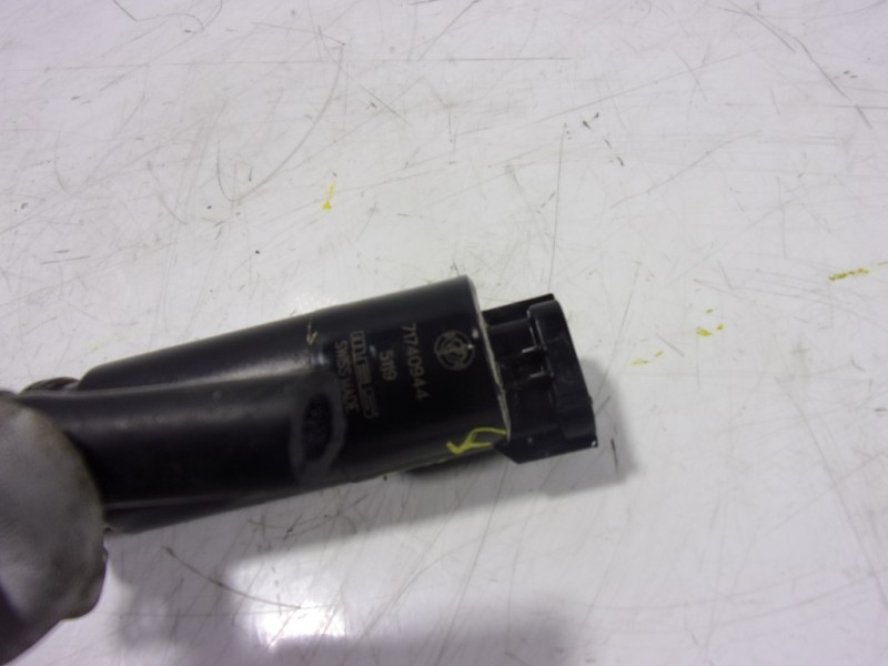 Recambio de bomba limpia para alfa romeo stelvio (630) executive 4wd referencia OEM IAM 71740944  