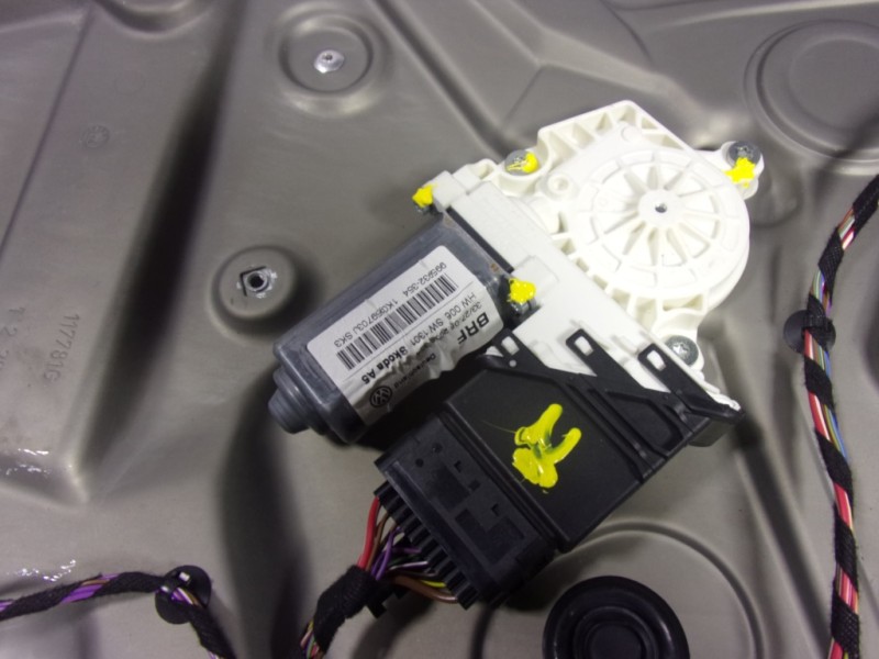 Recambio de elevalunas trasero izquierdo para skoda octavia berlina (1z3) 1.6 16v fsi referencia OEM IAM   