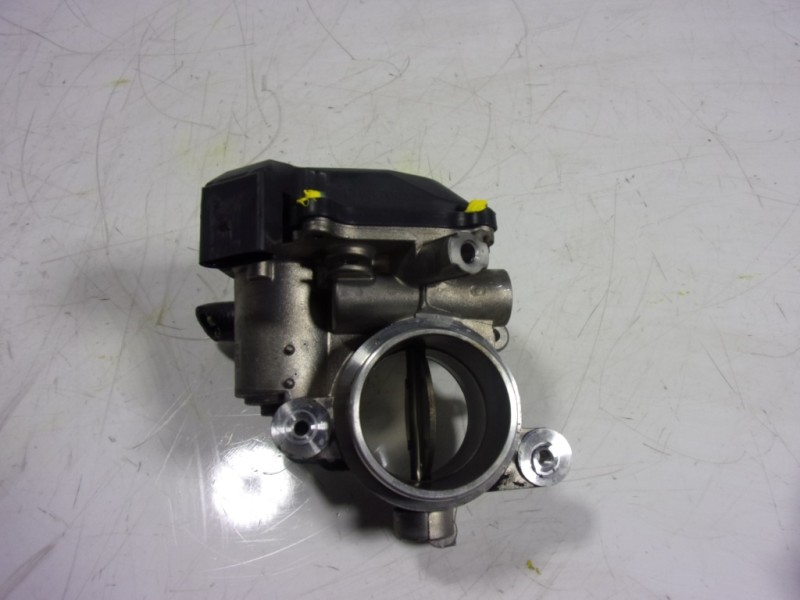 Recambio de caja mariposa para volkswagen golf vii lim. (bq1) 1.6 tdi referencia OEM IAM  04L128063T 