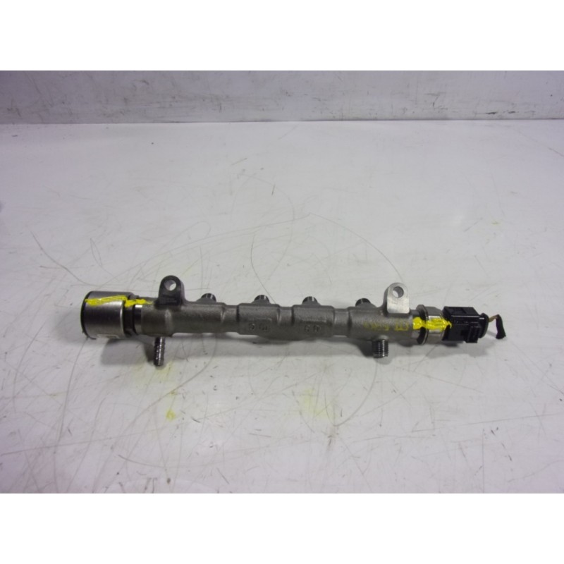 Recambio de rampa inyectora para volkswagen golf vii lim. (bq1) 1.6 tdi referencia OEM IAM  04L130089F 