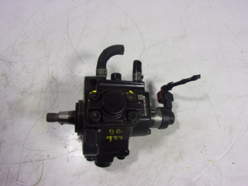 Recambio de bomba inyeccion para opel zafira tourer 2.0 cdti cat referencia OEM IAM  55597787 