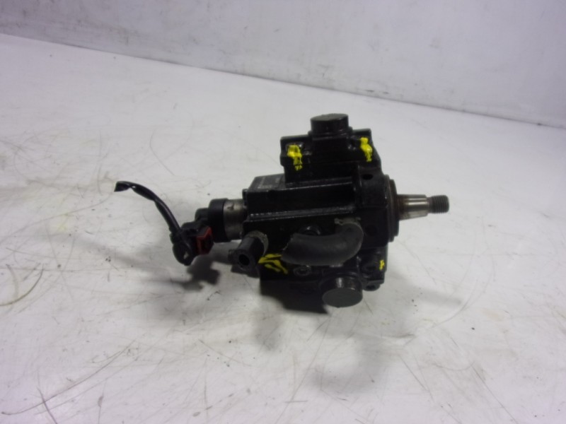 Recambio de bomba inyeccion para opel zafira tourer 2.0 cdti cat referencia OEM IAM  55597787 