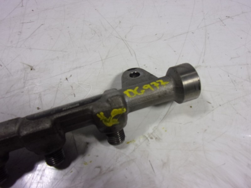 Recambio de rampa inyectora para opel zafira tourer 2.0 cdti cat referencia OEM IAM  55576177 