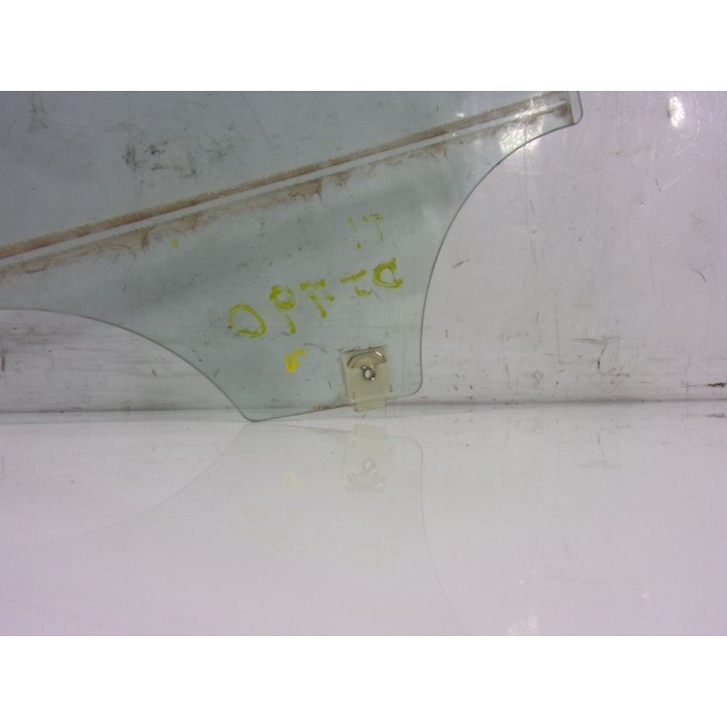 Recambio de cristal puerta trasero izquierdo para mazda 3 lim. (bl) 2.2 turbodiesel cat referencia OEM IAM BBN773511A  