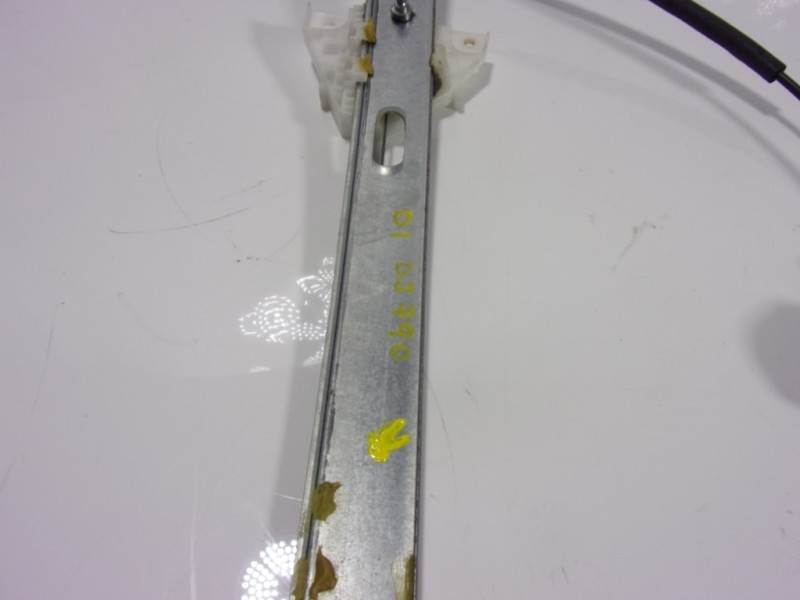 Recambio de elevalunas delantero izquierdo para mazda 3 lim. (bl) 2.2 turbodiesel cat referencia OEM IAM BBM459590B  