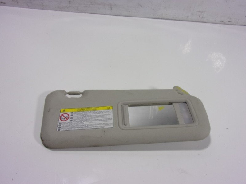 Recambio de parasol derecho para mazda 3 lim. (bl) 2.2 turbodiesel cat referencia OEM IAM BDC56927075  