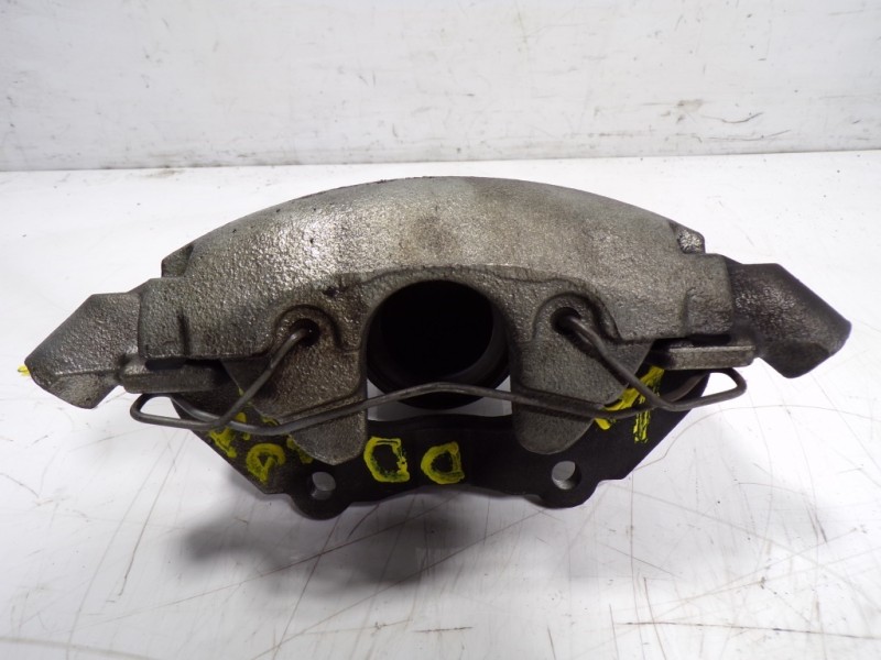Recambio de pinza freno delantera derecha para mazda 3 lim. (bl) 2.2 turbodiesel cat referencia OEM IAM BPYK3361XB  