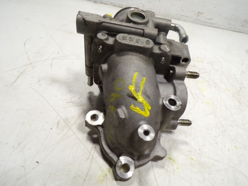 Recambio de valvula egr para mazda 3 lim. (bl) 2.2 turbodiesel cat referencia OEM IAM R2AA136B0  