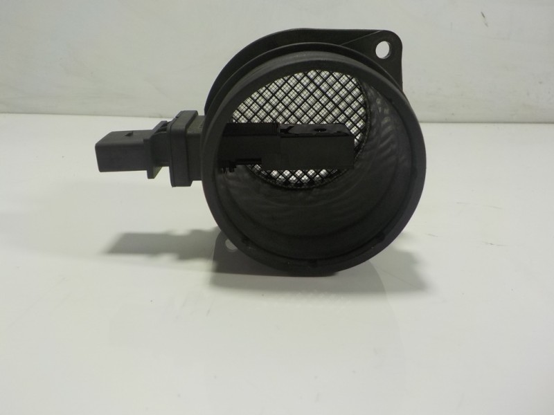 Recambio de caudalimetro para volkswagen scirocco (137) 2.0 tdi (103kw) referencia OEM IAM 03G906461C 03G906461C 0281002735