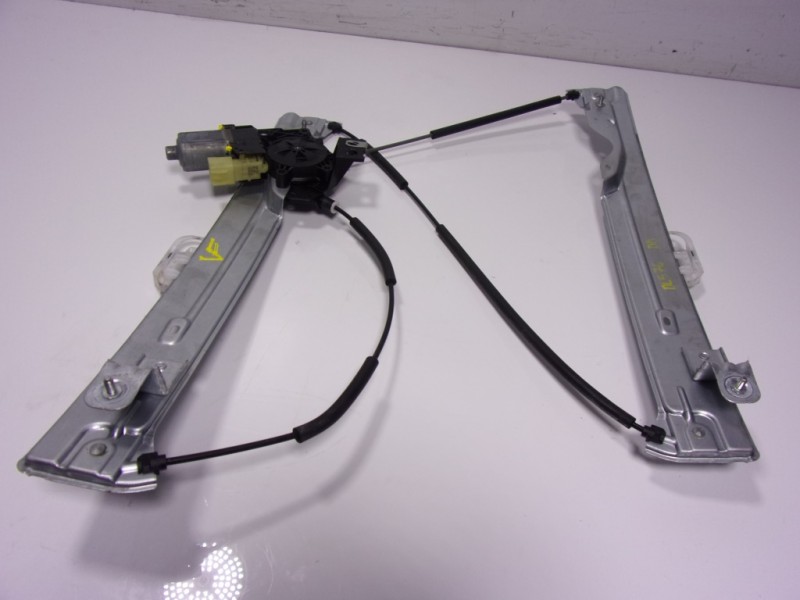 Recambio de elevalunas delantero derecho para ford kuga (cbs) 1.5 ecoboost cat referencia OEM IAM 2138688 0130822733 