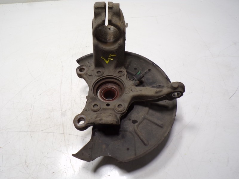 Recambio de mangueta delantera derecha para volkswagen scirocco (137) 2.0 tdi (103kw) referencia OEM IAM 1K0407256AA  