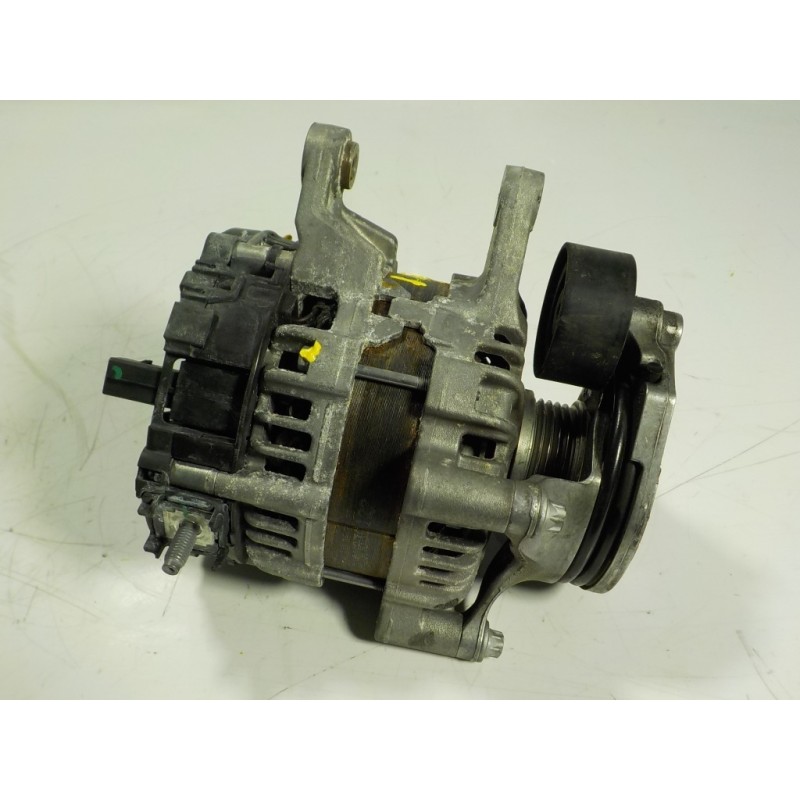 Recambio de alternador para mercedes-benz cla-klasse (bm 118) cla 180 (118.384) referencia OEM IAM A0009062209 A0009062209 01263