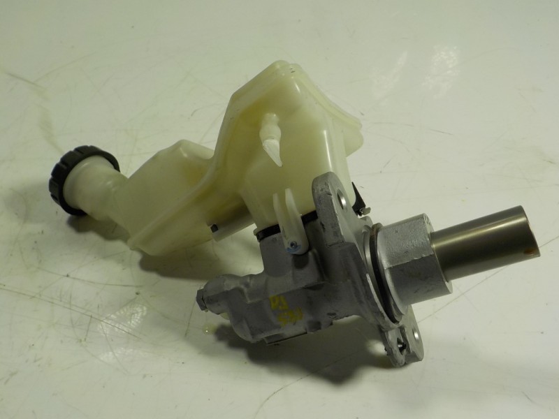 Recambio de bomba freno para mercedes-benz cla-klasse (bm 118) cla 180 (118.384) referencia OEM IAM A1774305500  