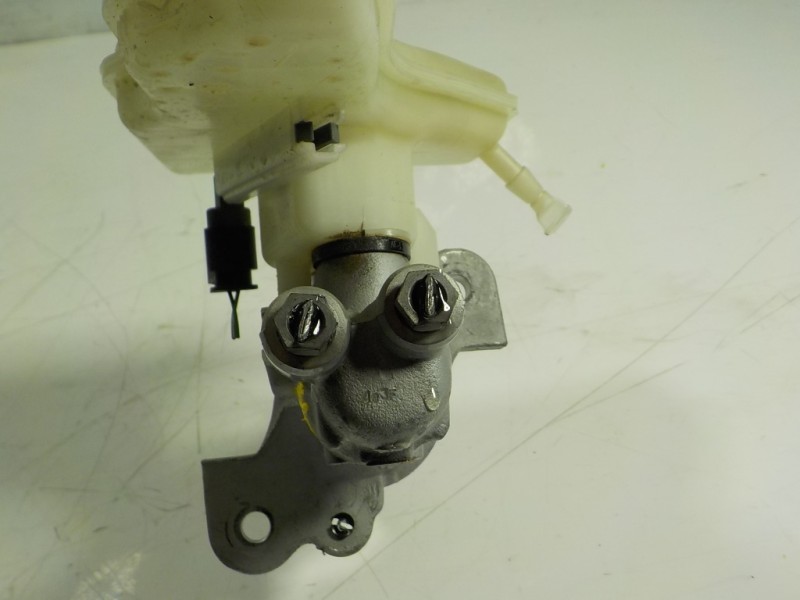 Recambio de bomba freno para mercedes-benz cla-klasse (bm 118) cla 180 (118.384) referencia OEM IAM A1774305500  