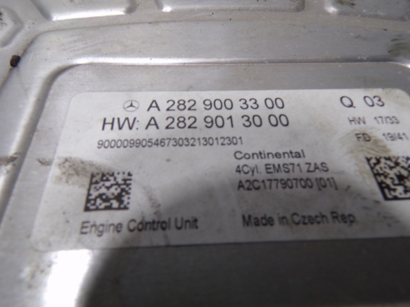 Recambio de centralita motor uce para mercedes-benz cla-klasse (bm 118) cla 180 (118.384) referencia OEM IAM A2829003300 A282900