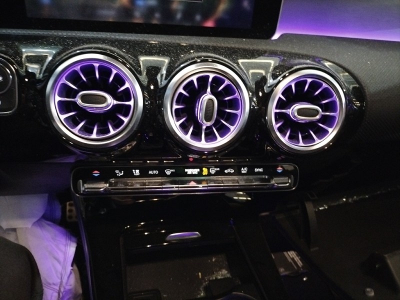 Recambio de mando climatizador para mercedes-benz cla-klasse (bm 118) cla 180 (118.384) referencia OEM IAM A2479055902 A24790559