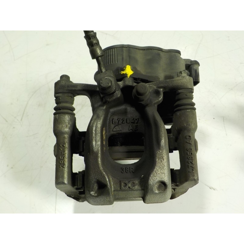 Recambio de pinza freno trasera derecha para mercedes-benz cla-klasse (bm 118) cla 180 (118.384) referencia OEM IAM A2474232000 