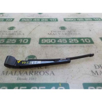 BRAZO LIMPIA TRASERO A1768200544 