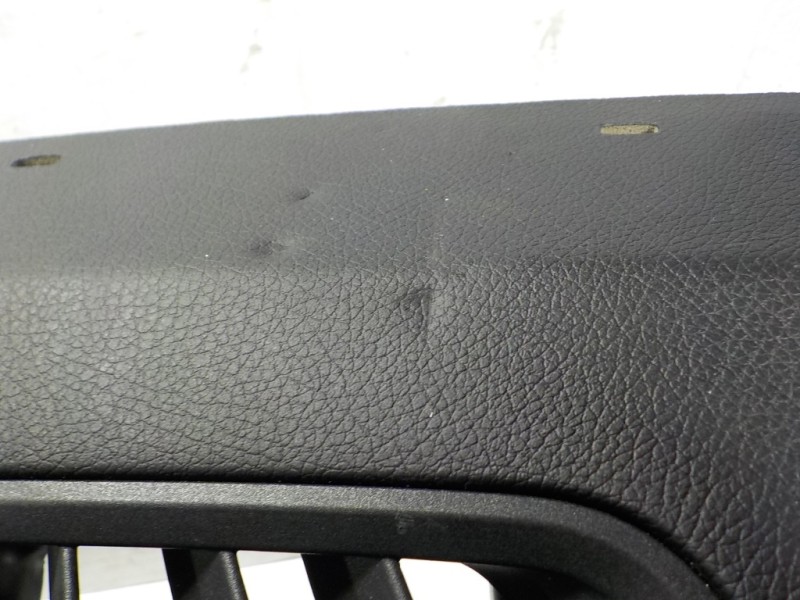 Recambio de salpicadero para mercedes-benz cla-klasse (bm 118) cla 180 (118.384) referencia OEM IAM A17768061029051 A1778602601 