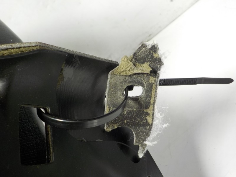 Recambio de salpicadero para mercedes-benz cla-klasse (bm 118) cla 180 (118.384) referencia OEM IAM A17768061029051 A1778602601 